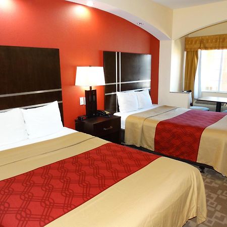 Regency Inn & Suites - Baytown Room photo